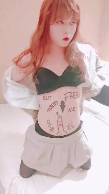 Korean toilet CD slut Meyou shows her dirty body - ashemaletube.com - North Korea