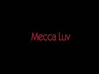 BLACKTGIRLS: Pretty Mecca Cums - ashemaletube.com
